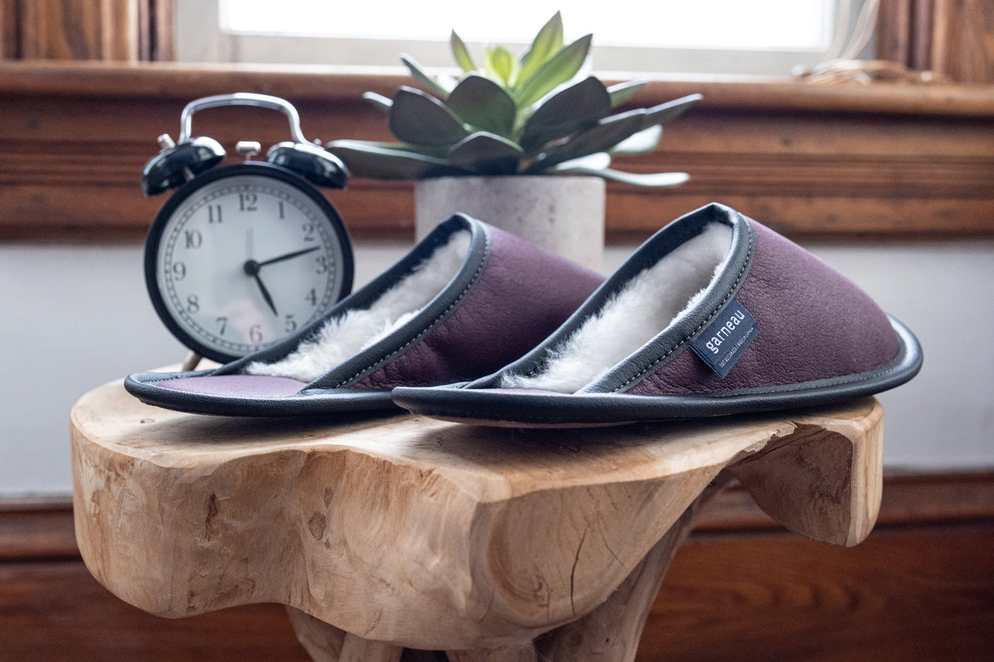 Women's Ultralight Sheepskin Slip-On Mules