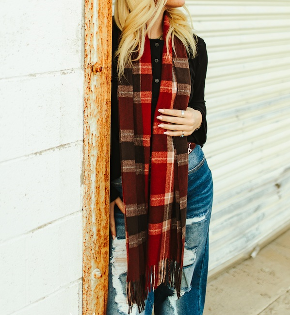 Plaid Knit Scarf